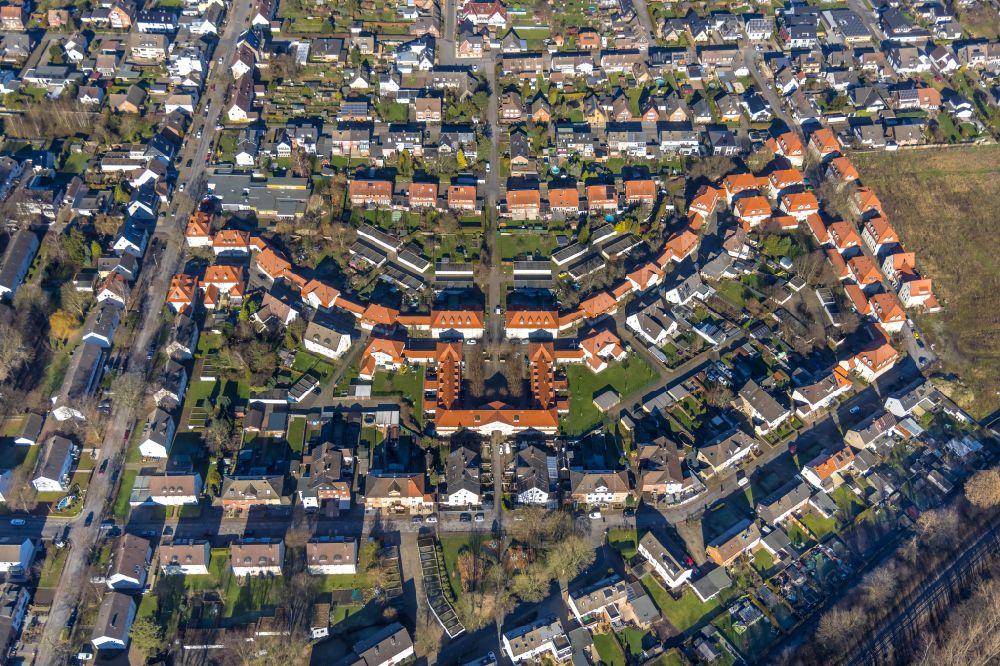 Aerial photograph Lünen - Residential area of the multi-family house settlement Victoria-Siedlung in Luenen in the state North Rhine-Westphalia