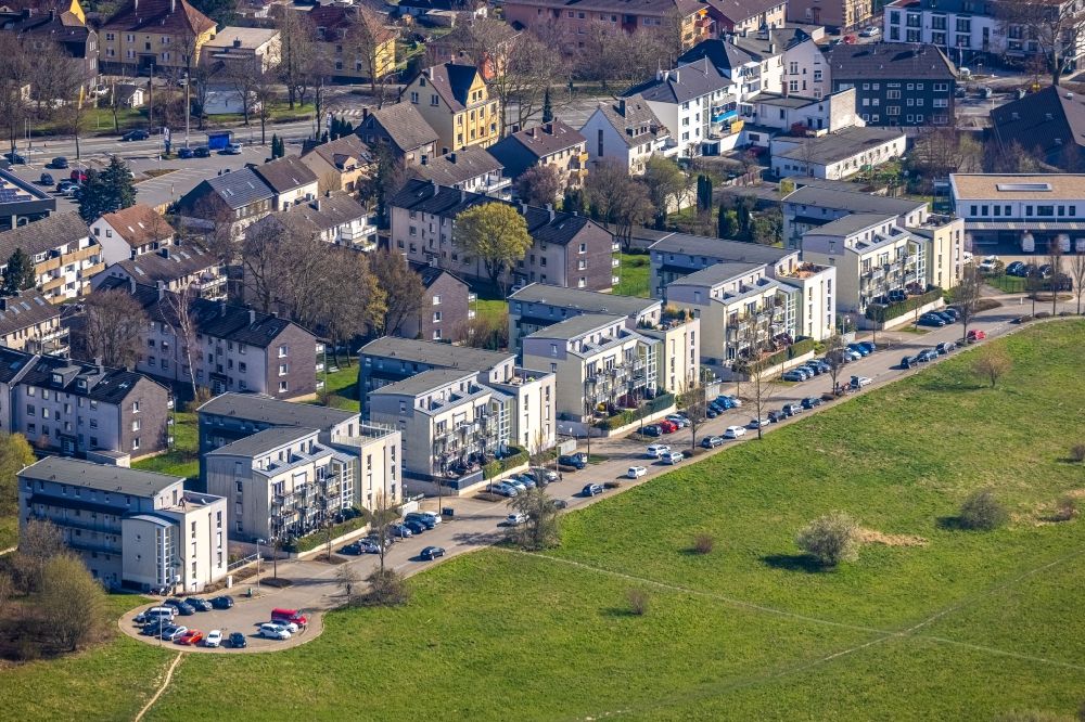 Witten from above - Residential area of the multi-family house settlement in Witten at Ruhrgebiet in the state North Rhine-Westphalia, Germany