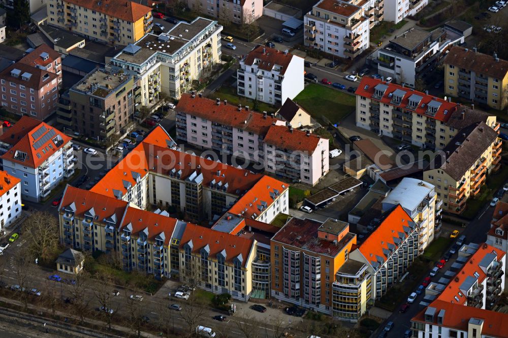 Aerial photograph Würzburg - Residential area of the multi-family house settlement on street Ludwigkai in the district Sanderau in Wuerzburg in the state Bavaria, Germany