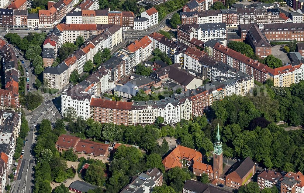 Kiel from the bird's eye view: Residential area with blocks of flats of western and central parts of town in Kiel in the federal state Schleswig-Holstein, Germany