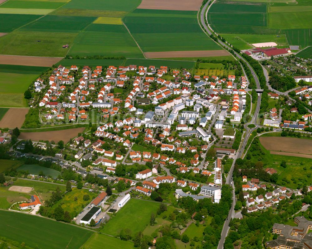 Aerial photograph Biberach an der Riß - Residential area - mixed development of a multi-family housing estate and single-family housing estate in Biberach an der Riß in the state Baden-Wuerttemberg, Germany