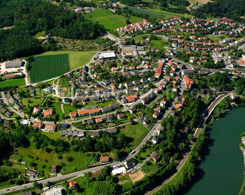 Aerial photograph Binzgen - Residential area - mixed development of a multi-family housing estate and single-family housing estate in Binzgen in the state Baden-Wuerttemberg, Germany