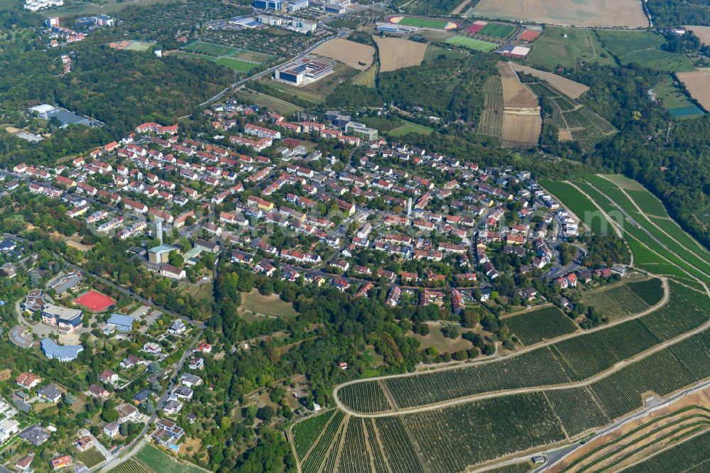 Frauenland from above - Residential area - mixed development of a multi-family housing estate and single-family housing estate in Frauenland in the state Bavaria, Germany