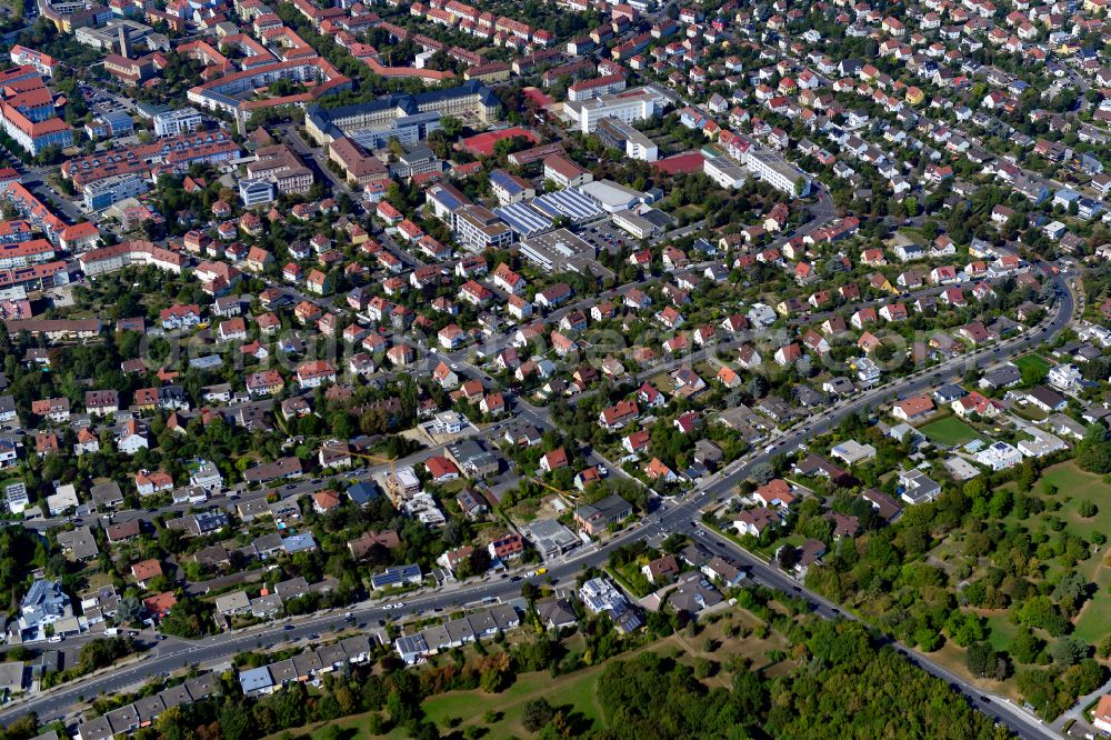 Frauenland from above - Residential area - mixed development of a multi-family housing estate and single-family housing estate in Frauenland in the state Bavaria, Germany