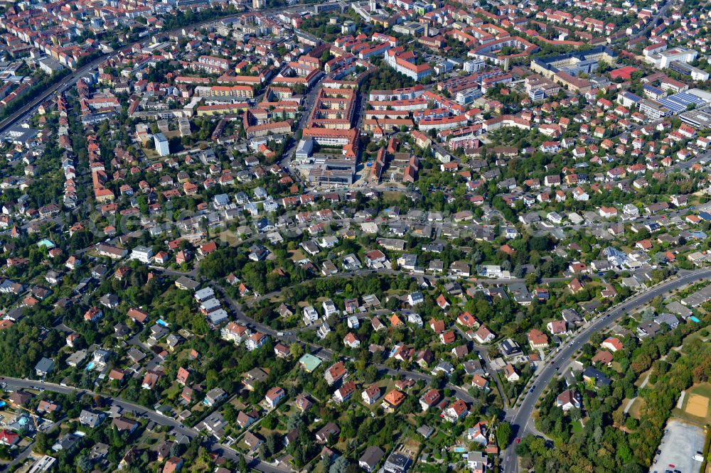 Frauenland from the bird's eye view: Residential area - mixed development of a multi-family housing estate and single-family housing estate in Frauenland in the state Bavaria, Germany