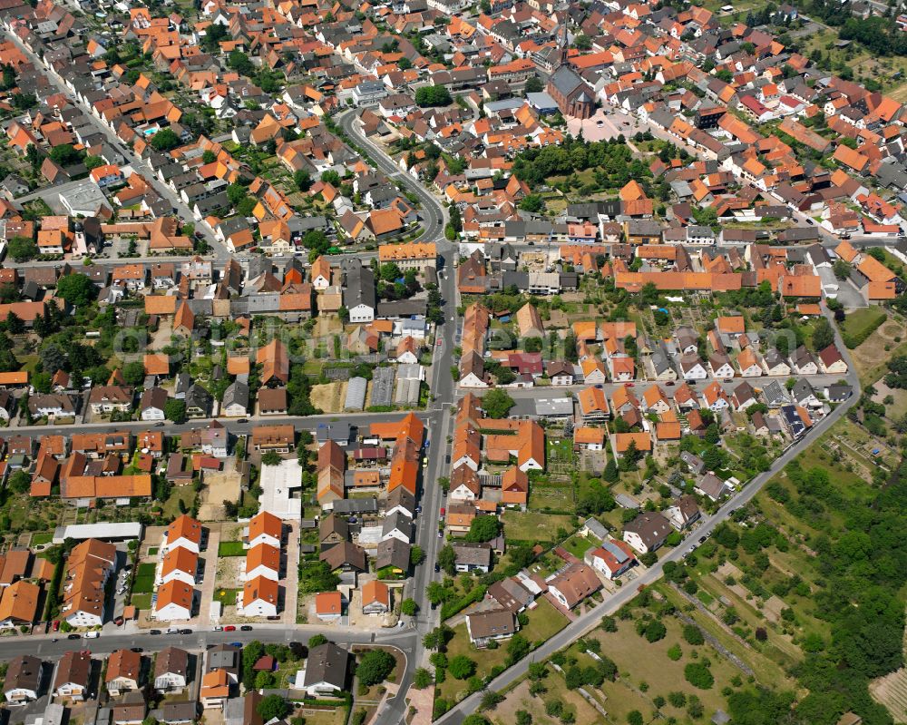 Aerial photograph Graben - Residential area - mixed development of a multi-family housing estate and single-family housing estate in Graben in the state Baden-Wuerttemberg, Germany