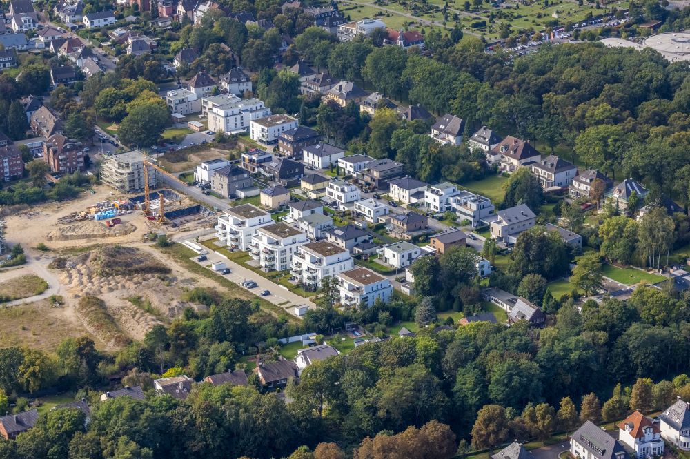 Hamm from above - Residential area - mixed development of a multi-family housing estate and single-family housing estate in Hamm at Ruhrgebiet in the state North Rhine-Westphalia, Germany