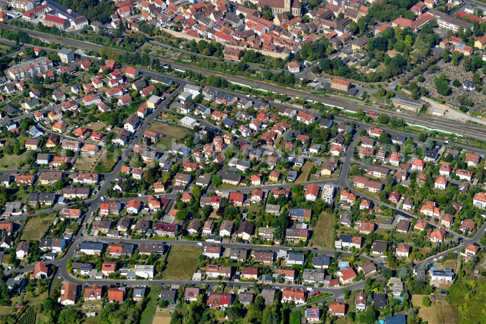 Heidingsfeld from the bird's eye view: Residential area - mixed development of a multi-family housing estate and single-family housing estate in Heidingsfeld in the state Bavaria, Germany