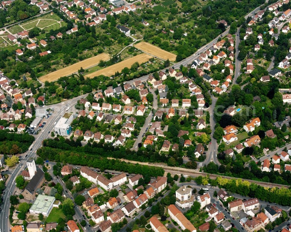 Aerial photograph Heilbronn - Residential area - mixed development of a multi-family housing estate and single-family housing estate in Heilbronn in the state Baden-Wuerttemberg, Germany