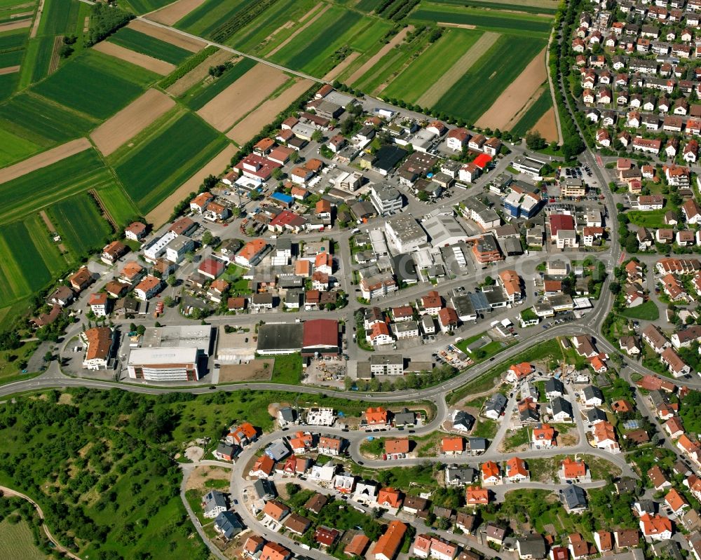 Korb from the bird's eye view: Residential area - mixed development of a multi-family housing estate and single-family housing estate in Korb in the state Baden-Wuerttemberg, Germany