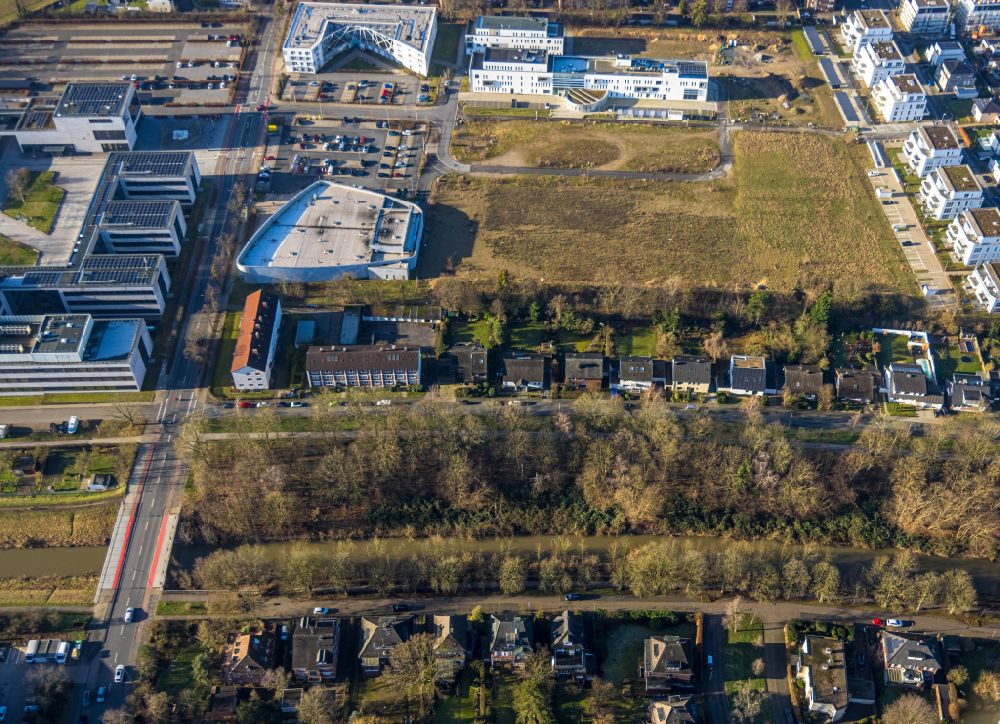 Norddinker from above - Residential area - mixed development of a multi-family housing estate and single-family housing estate in Norddinker at Ruhrgebiet in the state North Rhine-Westphalia, Germany