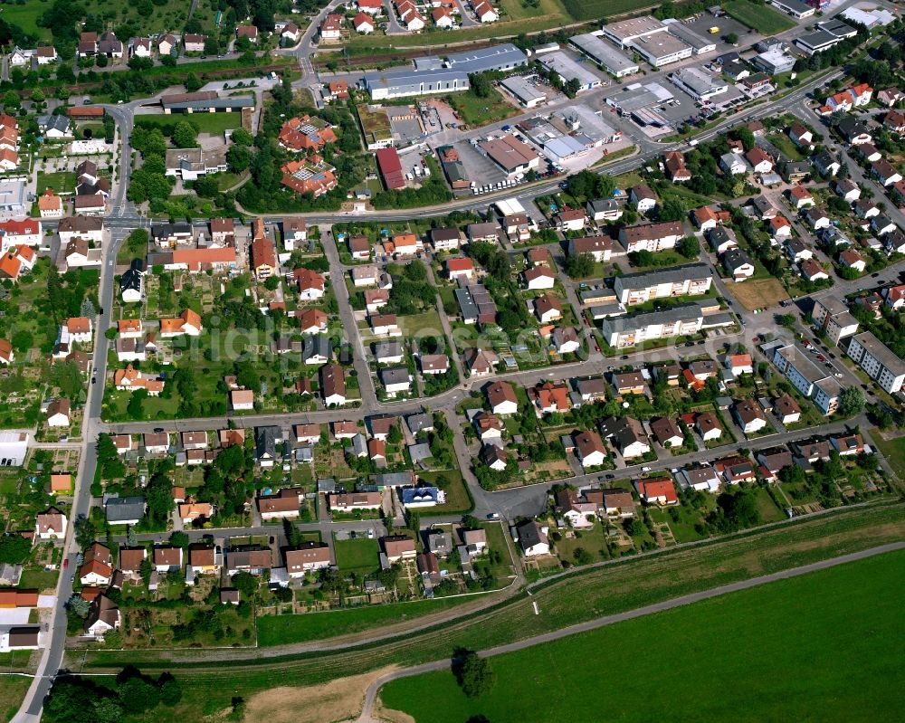 Aerial photograph Offenau - Residential area - mixed development of a multi-family housing estate and single-family housing estate in Offenau in the state Baden-Wuerttemberg, Germany