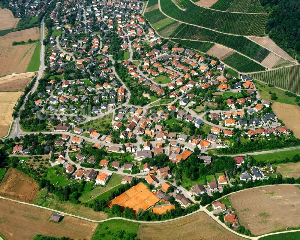Aerial photograph Schmidhausen - Residential area - mixed development of a multi-family housing estate and single-family housing estate in Schmidhausen in the state Baden-Wuerttemberg, Germany