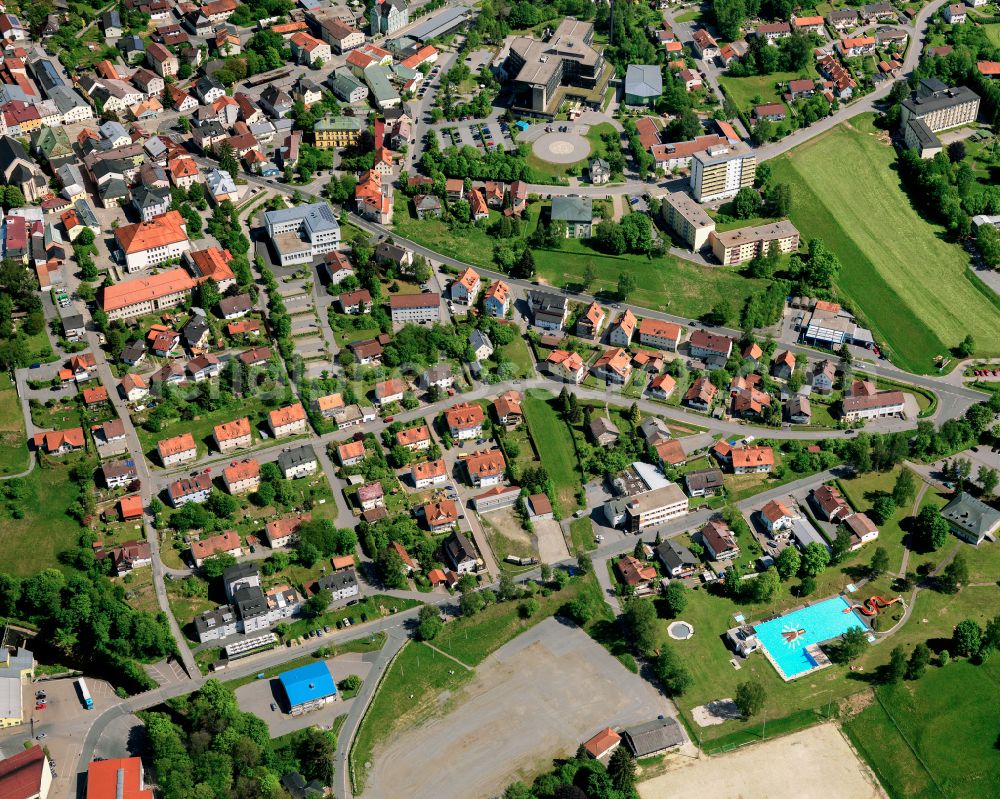 Aerial photograph Solla - Residential area - mixed development of a multi-family housing estate and single-family housing estate in Solla in the state Bavaria, Germany