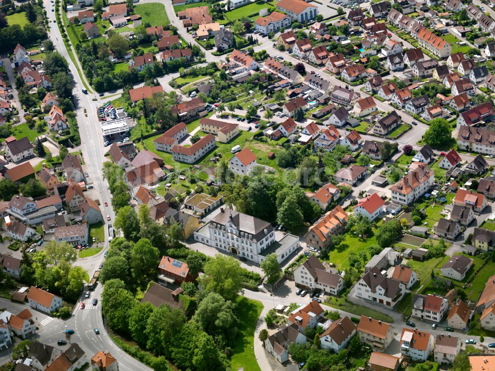 Untersulmetingen from the bird's eye view: Residential area - mixed development of a multi-family housing estate and single-family housing estate in Untersulmetingen in the state Baden-Wuerttemberg, Germany