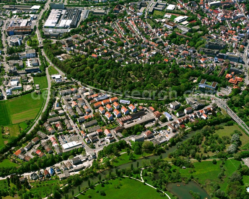 Waiblingen from the bird's eye view: Residential area - mixed development of a multi-family housing estate and single-family housing estate in Waiblingen in the state Baden-Wuerttemberg, Germany