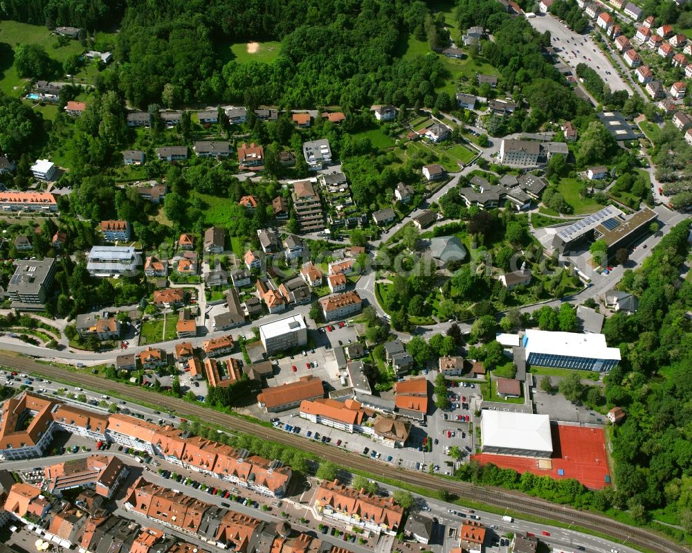 Aerial photograph Gippingen - Residential area - mixed development of a multi-family housing estate and single-family housing estate on Waldtorstrasse in Gippingen in the state Baden-Wuerttemberg, Germany