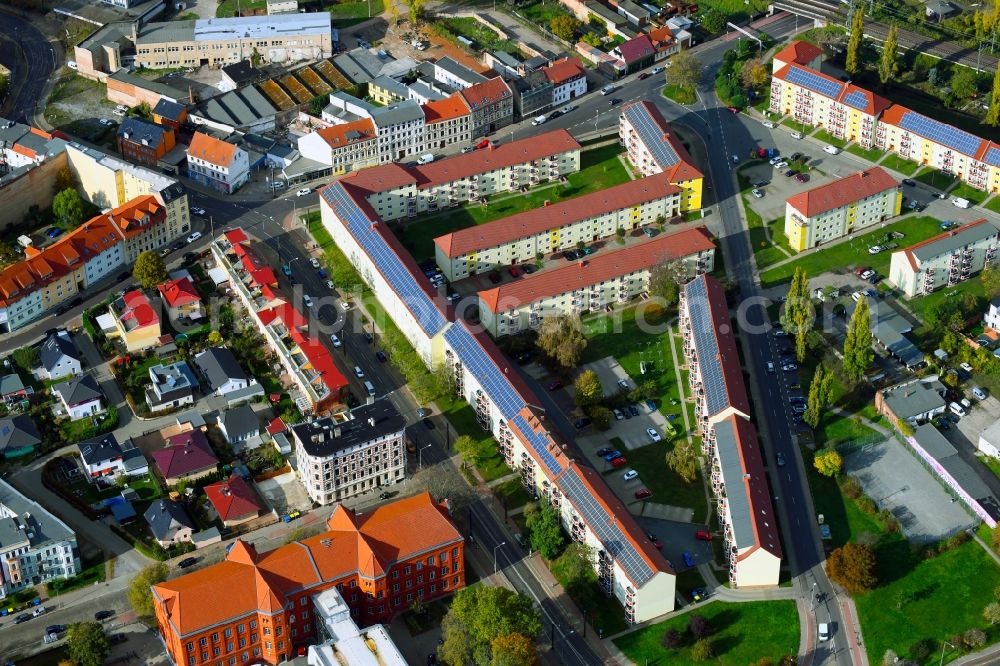 Aerial image Magdeburg - Residential area a row house settlement Stendaler Strasse - Gardeleger Strasse - Altmaerker Privatstrasse in the district Alte Neustadt in Magdeburg in the state Saxony-Anhalt, Germany