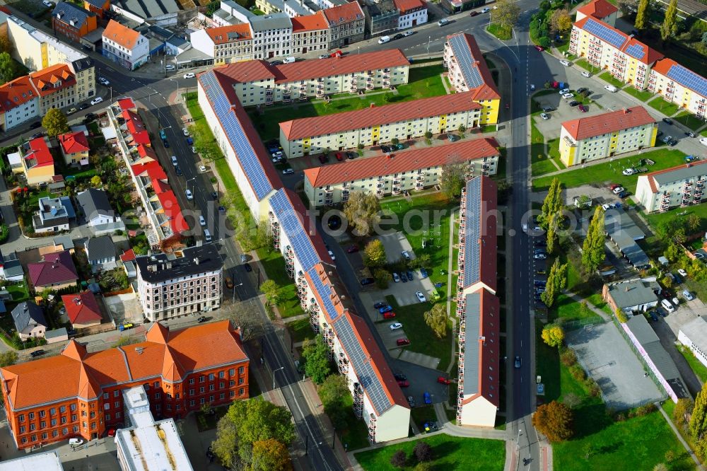 Aerial photograph Magdeburg - Residential area a row house settlement Stendaler Strasse - Gardeleger Strasse - Altmaerker Privatstrasse in the district Alte Neustadt in Magdeburg in the state Saxony-Anhalt, Germany