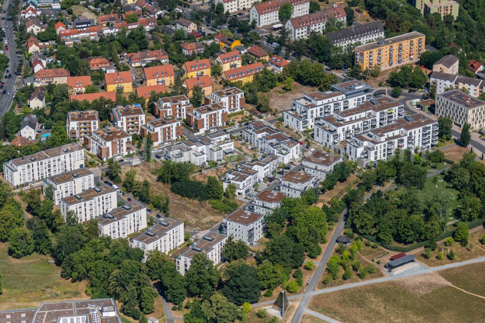 Aerial image Würzburg - Residential area of the terraced housing estate of the project PICK-UP-GARDEN on Dr. -Georg-Fuchs-Strasse - Athanasius-Kircher-Strasse in the district Frauenland in Wuerzburg in the state Bavaria, Germany