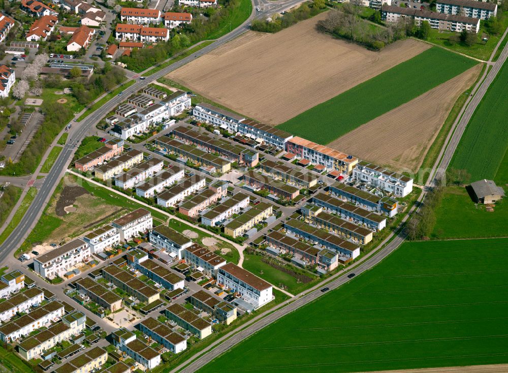 Aerial image Ulm - Residential area a row house settlement in Ulm in the state Baden-Wuerttemberg, Germany