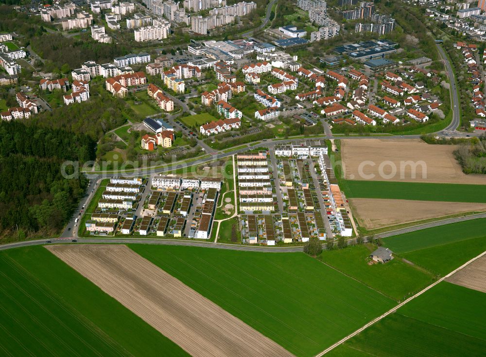 Ulm from the bird's eye view: Residential area a row house settlement in Ulm in the state Baden-Wuerttemberg, Germany