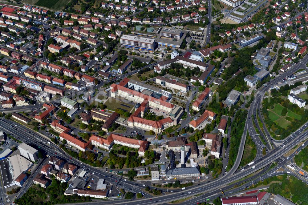 Würzburg from the bird's eye view: Residential area a row house settlement in Würzburg in the state Bavaria, Germany