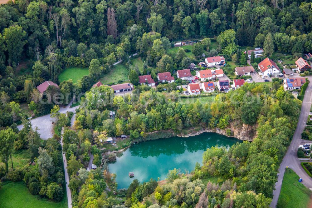 Aerial photograph Talheim - Settlement on the lake bank areas of Tauchsteinsee in Talheim in the state Baden-Wuerttemberg, Germany