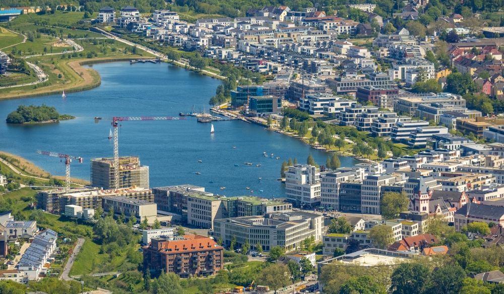 Aerial image Dortmund - Development area on lake Phoenix See in Dortmund at Ruhrgebiet in the state North Rhine-Westphalia