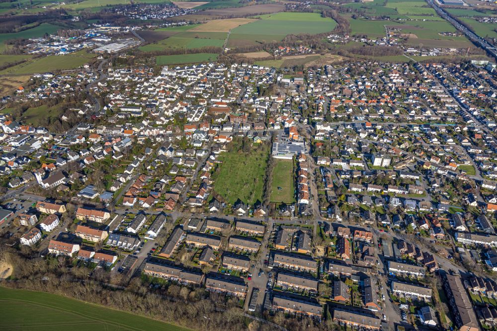 Aerial photograph Massen - Settlement on Massener Hellweg in Massen in the state North Rhine-Westphalia, Germany