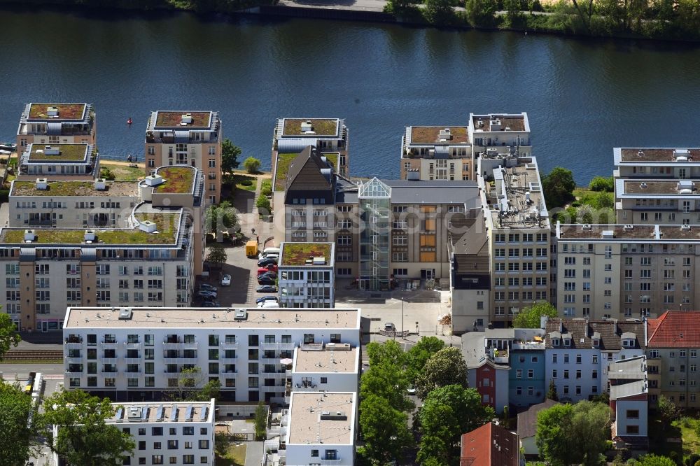 Berlin from above - Residential estate Spree28 on the riverbank of the river Spree in the Koepenick part of the district of Koepenick in Berlin in Germany. The estate includes apartments and flats and is located right on the river on Lindenstrasse