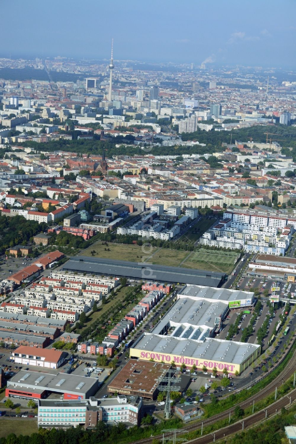 Aerial photograph Berlin Friedrichshain - Residential development areas in the development area at the Eldenaer street in Berlin - Friedrichshain