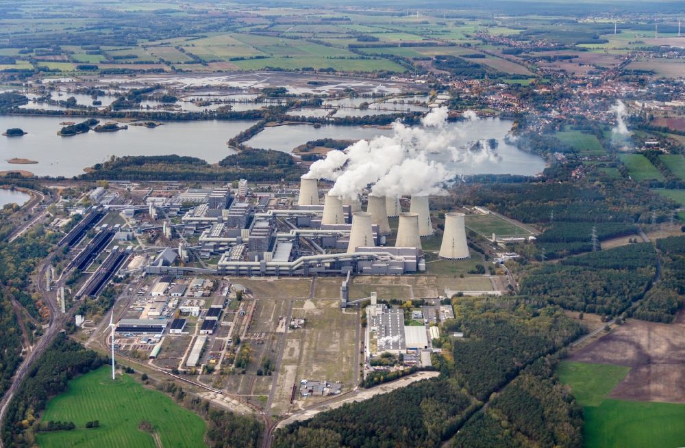Teichland from above - Clouds of exhaust gas in the cooling towers of the power plant Jaenschwalde, a lignite-fired thermal power plant in southeastern Brandenburg. Power plant operator is to Vattenfall Europe belonging Vattenfall Europe Generation AG, which emerged from VEAG