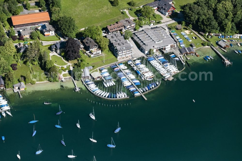 Aerial image Pöcking - Pleasure boat marina with docks and moorings on the shore area Possenhofen in Poecking in the state Bavaria, Germany