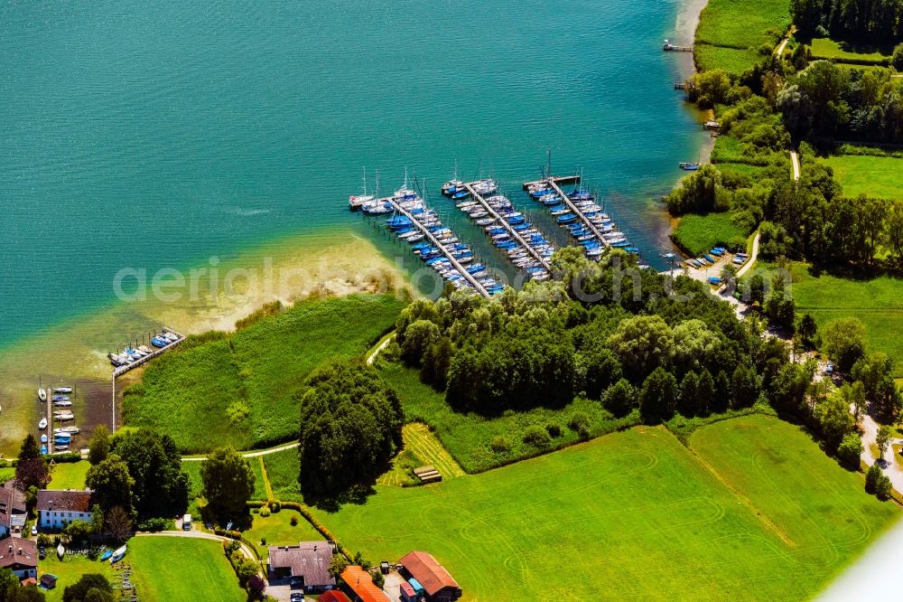 Aerial image Breitbrunn am Chiemsee - Pleasure boat marina with docks and moorings on the shore area Jell Yachthafen on Koenigstrasse in Breitbrunn am Chiemsee in the state Bavaria, Germany