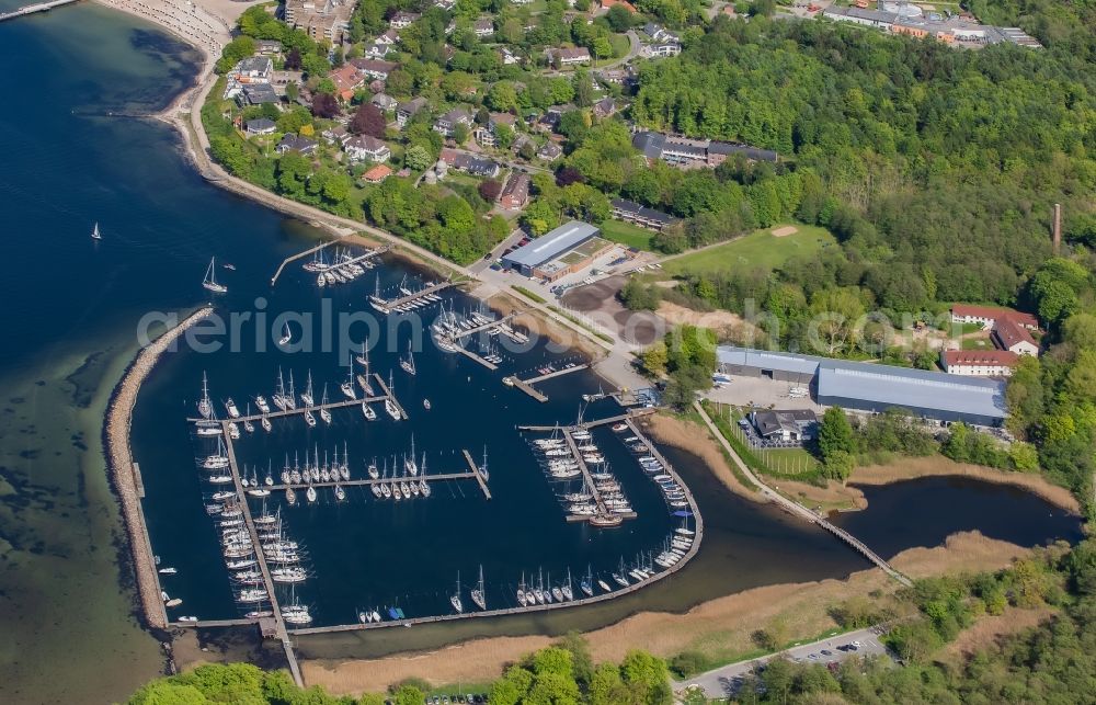 Aerial photograph Glücksburg - Marina with pleasure craft moorings and boat berths on the shore area of the Flensburg Fjord in Gluecksburg in Schleswig-Holstein, Germany