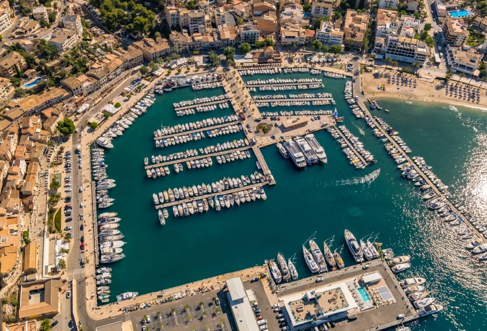 Soller from the bird's eye view: Pleasure boat marina with docks and moorings on the shore area Port de SA?ller in Soller in Balearic Islands, Spain
