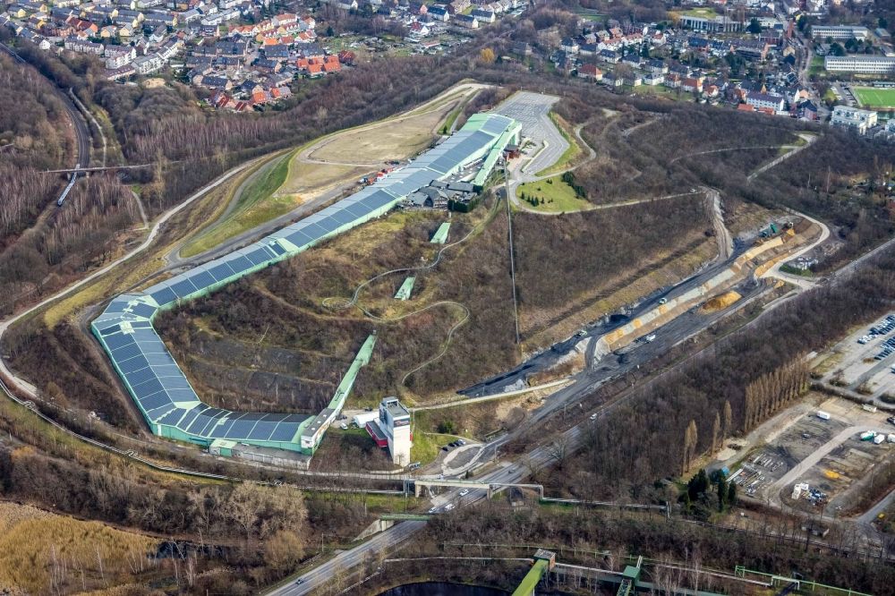 Aerial image Bottrop - The mine Prosper and the alpine center in Bottrop in the state of North Rhine-Westphalia