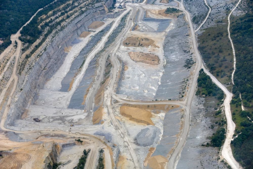 Aerial image Rüdersdorf - Site and Terrain of overburden surfaces Cement opencast mining CEMEX in Ruedersdorf in the state Brandenburg, Germany