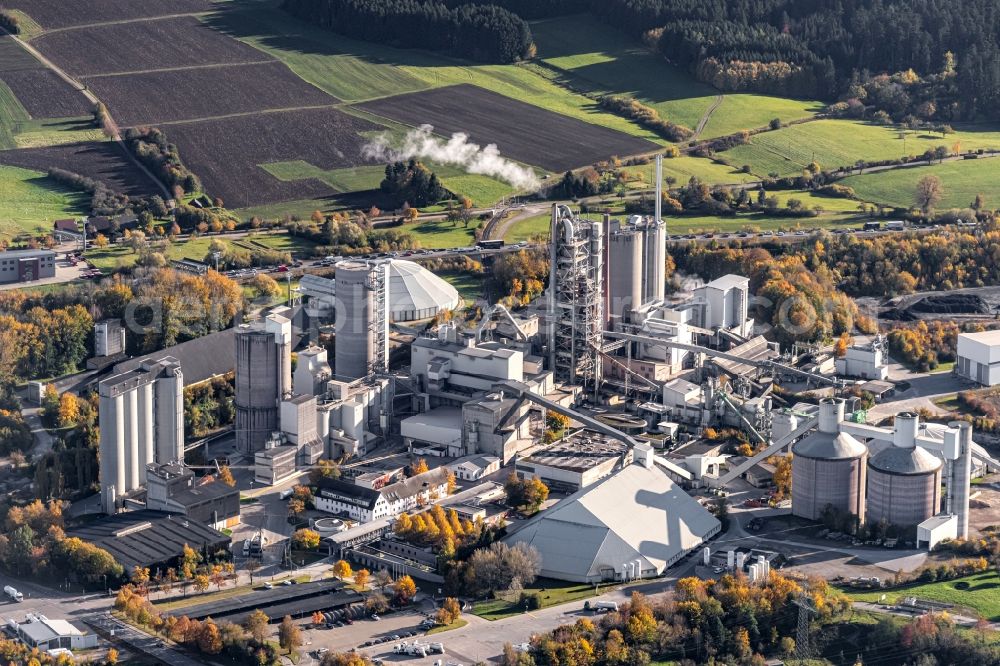 Aerial photograph Dotternhausen - Factory of limestone on the Plettenberg in Dotternhausen in the state Baden-Wuerttemberg, Germany