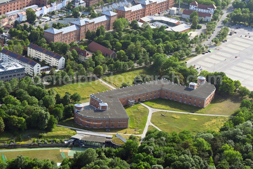 Ingolstadt from above - School building in the fragments of the former citadel of the Johann-Nepomuk-von-Kurz-School with a daycare center on Elbrachtstrasse in Ingolstadt in the state Bavaria, Germany