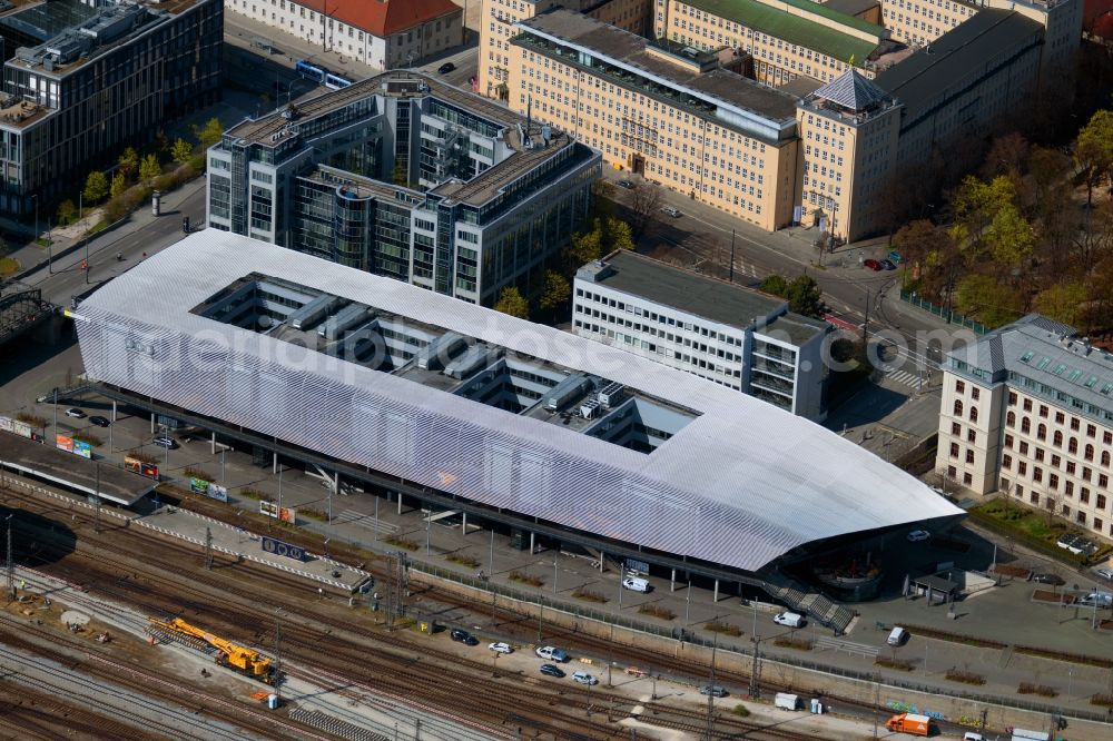 Aerial photograph München - Central Bus Station to Arnulfstrasse the Public Transportation in the district Ludwigsvorstadt in Munich in the state Bavaria, Germany
