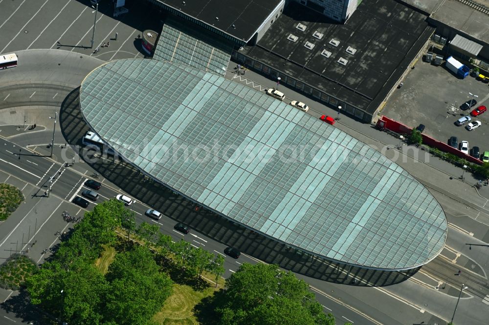 Braunschweig from above - Central Bus Station for Public Transportation on Berliner Platz in Brunswick in the state Lower Saxony, Germany