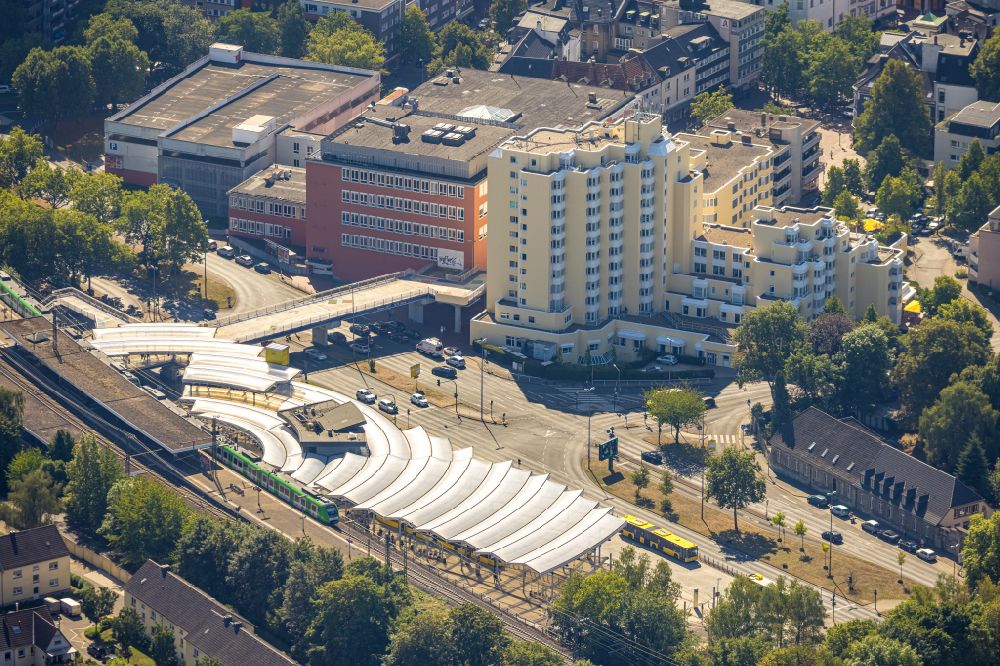 Essen from above - Central Bus Station for Public Transportation and retirement home Kaiser-Otto-Residenz at the train station in the district Steele in Essen in the state North Rhine-Westphalia, Germany
