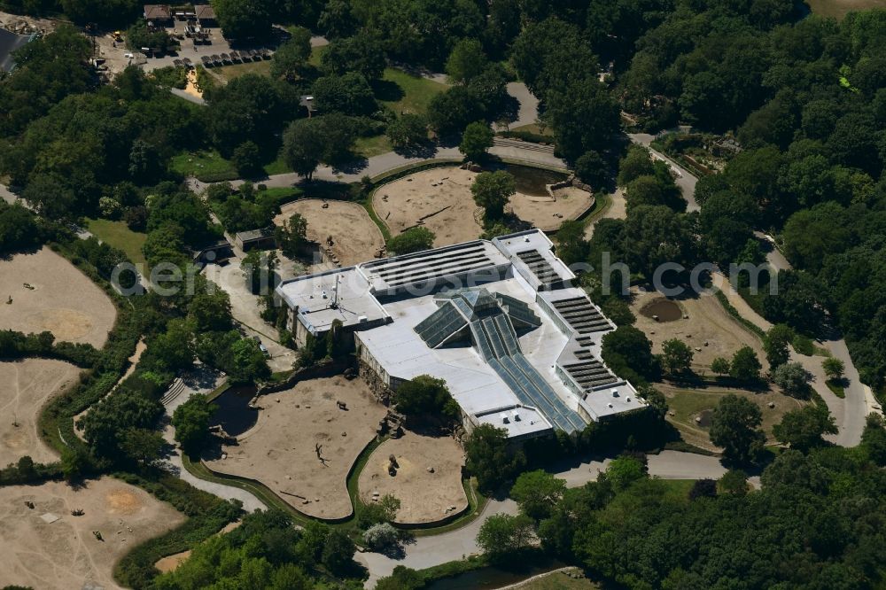 Aerial image Berlin - Zoo grounds at the pachyderm house in Tierpark in the district of Friedrichsfelde in Berlin, Germany