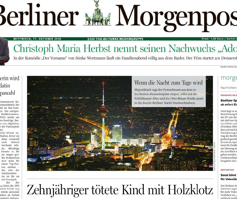 Berlin at night from above - Picture Section / media use of aerial use in the Newspaper - daily paper BERLINER MORGENPOST Titel Seite 1, added to in the district center east Mitte in Berlin, Germany
