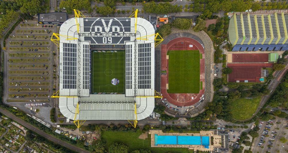 Vertical aerial photograph Dortmund - Vertical aerial view from the satellite perspective of the bundesliga stadium and sports facility grounds of the arena of BVB - Stadium Signal Iduna Park of the Bundesliga in Dortmund at Ruhrgebiet in the state of North Rhine-Westphalia