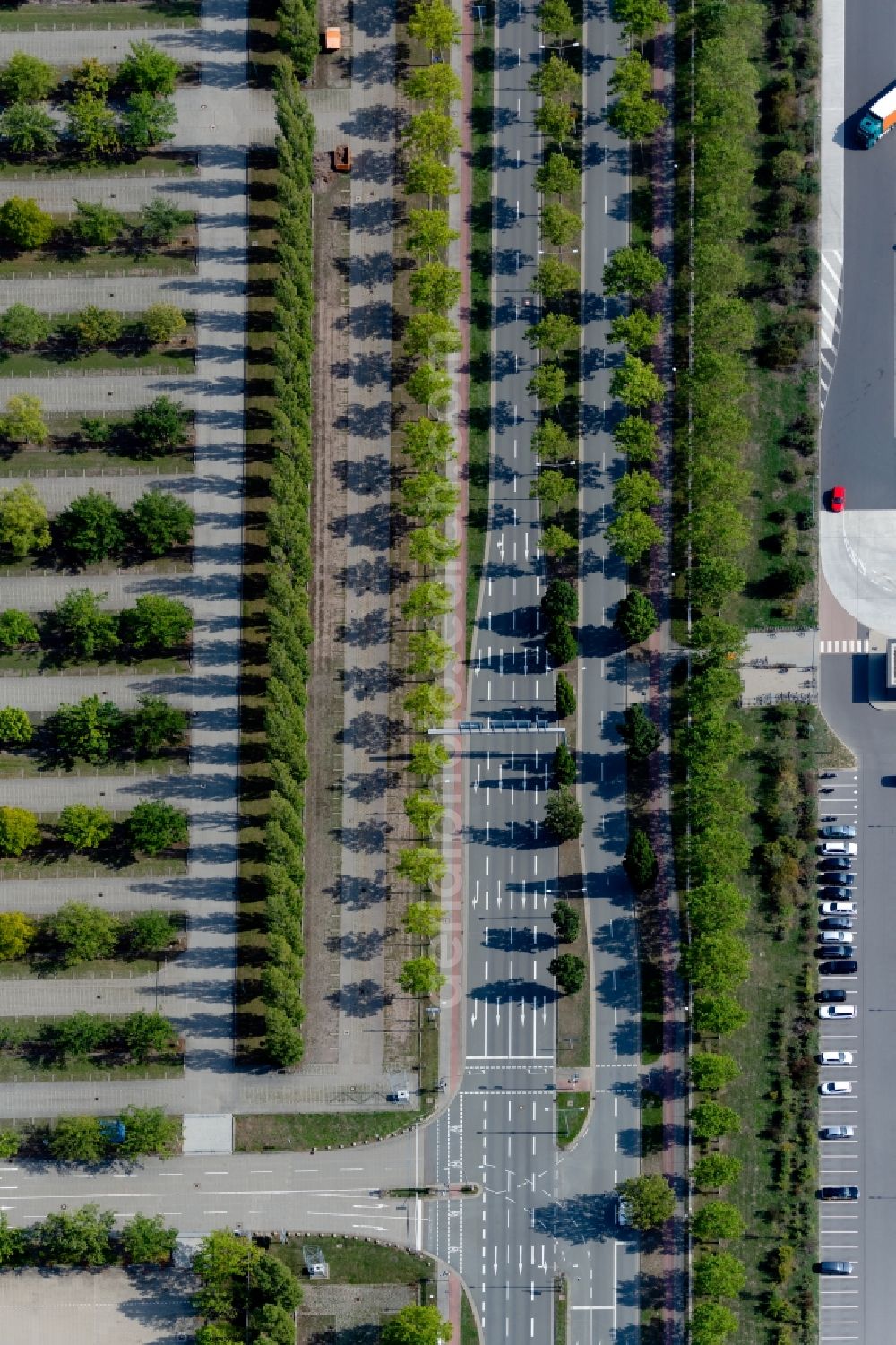 Vertical aerial photograph Leipzig - Vertical aerial view from the satellite perspective of the parking and storage space for automobiles on the fairgrounds of Leipziger Messe in Leipzig in the state Saxony, Germany