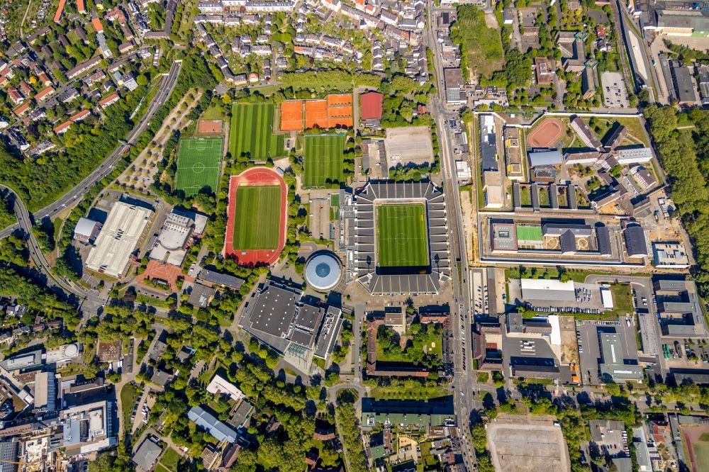 Vertical aerial photograph Bochum - Vertical aerial view from the satellite perspective of the sports facility grounds of the Arena stadium Vonovia Ruhrstadion formrtly rewirpowerSTADION also Ruhrstadion on Castroper Strasse in Bochum in the state North Rhine-Westphalia
